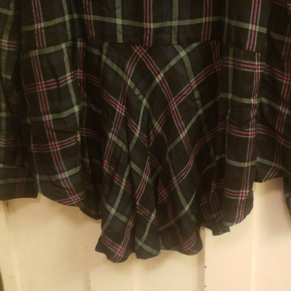 Nwt Large long sleeve Henley plaid top - Picture 4 of 4